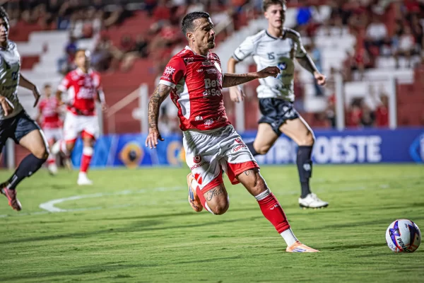 Bruno Xavier - Atacante - Vila Nova (Foto - Roberto Corrêa)