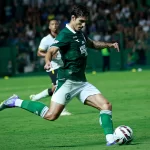 Atacante Cadu fez o gol da vitória do Goiás (Foto - Rosiron Rodrigues)