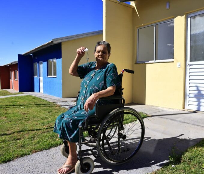 Com investimento de R$ 12,7 milhões, iniciativa garante dignidade a pessoas em situação de vulnerabilidade social no Sudeste goiano (Foto: Jota Eurípedes e Remisson Sales)