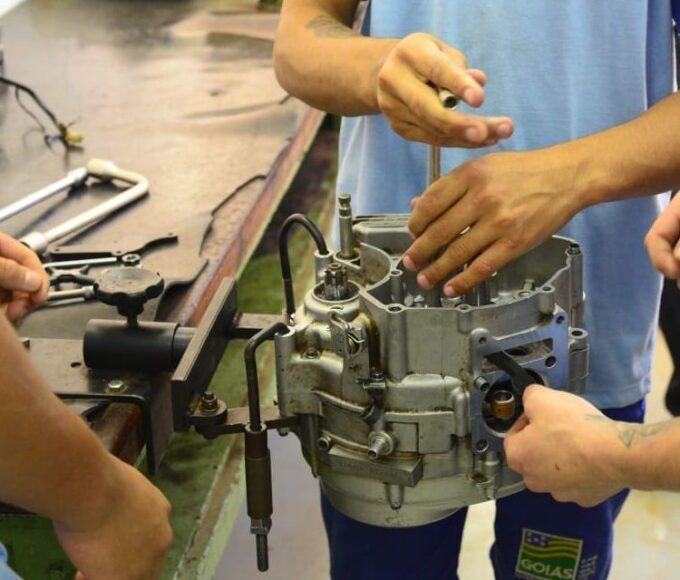 Pessoas privadas de liberdade recebem capacitação técnica para fabricação dos equipamentos (Foto: DGPP)