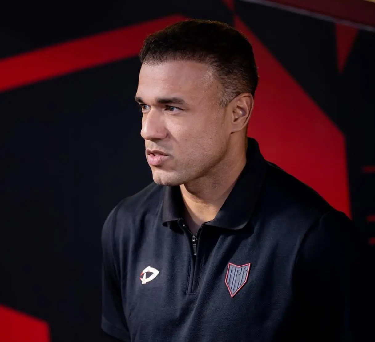 Técnico Roger Silva - Atlético (Foto - Raphael Teixeira)