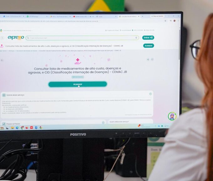 Plataformas digitais da SES permitem aos usuários do SUS acessar informações e utilizar serviços de saúde de forma online (Foto: Iron Braz)