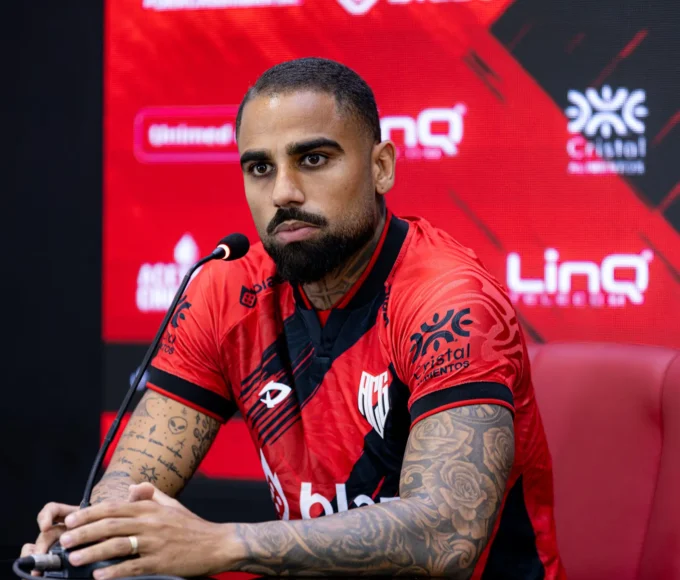 Netinho - Volante - Atlético Goianiense (Foto - Raphael Teixeira)
