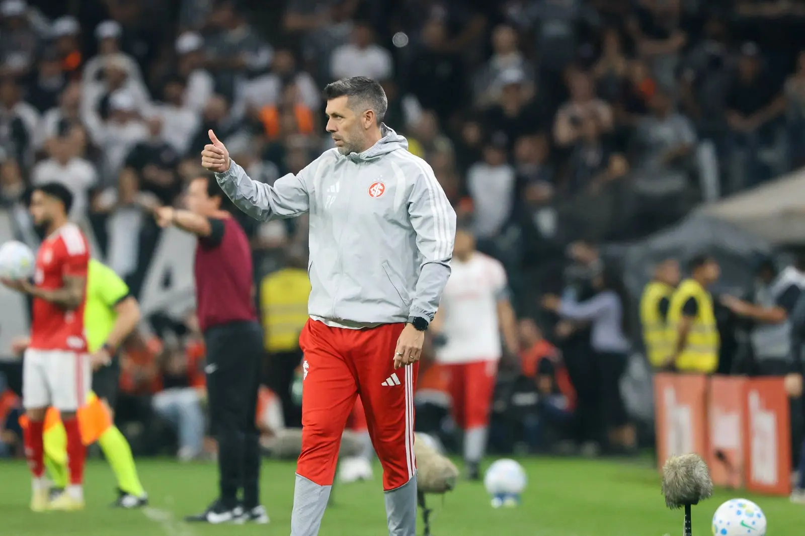 Técnico Paulo Pezzolano (Foto - Ricardo Duarte / Internacional)