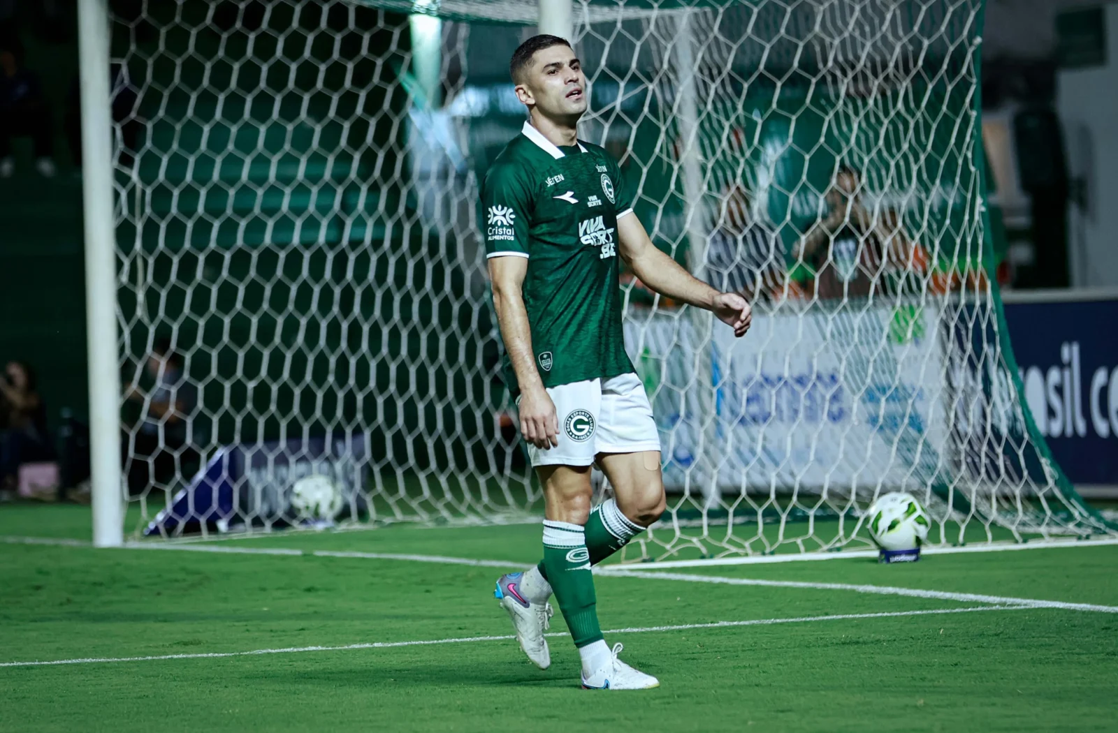 Meia Gegê - Goiás Esporte Clube (Foto - Rosiron Rodrigues)